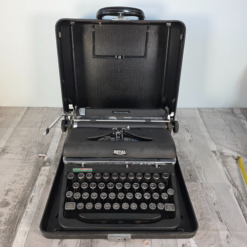 Vintage royal aristocrat - royal,