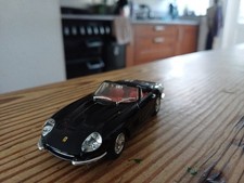 Box Ferrari 275 GTB/4 Spider