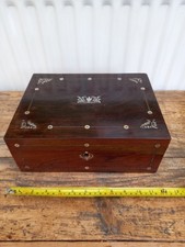 Antique / Vintage Wooden