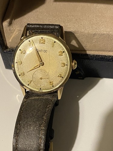 Zodiac small seconds hand wind - small,