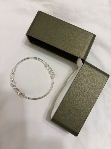 New box ball effect bangle - in,