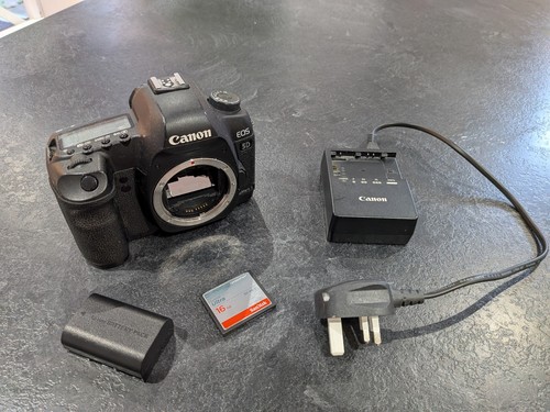 Canon eos mark - canon,