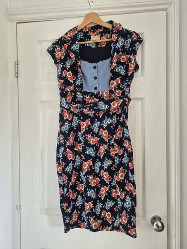 Lindy bop floral - bop, pencil