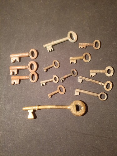 Antique and vintage keys - antique,