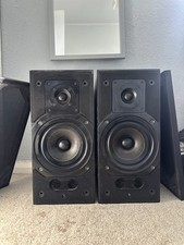 Meridian M30 Speakers