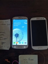 2 SAMSUNG GALAXY S3'S