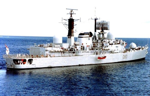 Royal navy type destroyer - 42,