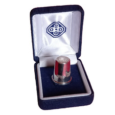 HIGHLY COLLECTABLE YEAR 2000