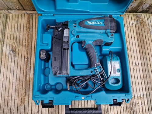 Makita gf600 second - makita,
