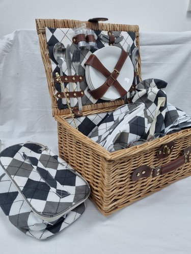 Wicker picnic basket - picnic, 4