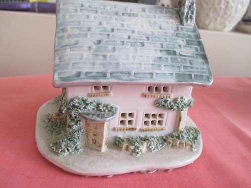 Cottage craft house - cottage,
