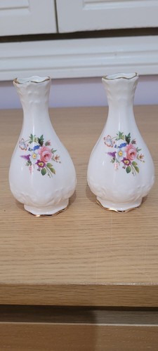 Aynsley howard sprays bud - 2,