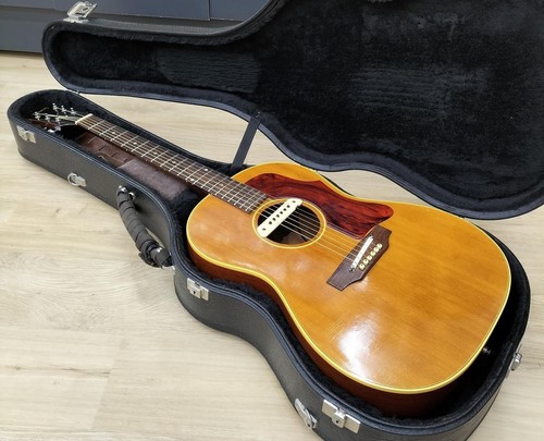Gibson acoustic guitar - b-25,