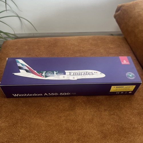 Airbus a380 emirates - airbus,
