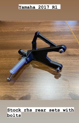 Genuine yzf rear sets 2017 - genuine,