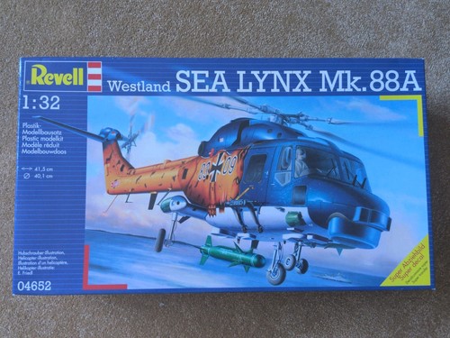 Revell scale westland - 1/32,