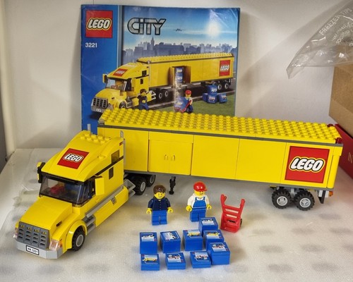 Lego city delivery truck - truck, 3221