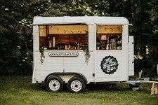 Mobile Horsebox Trailer Bar