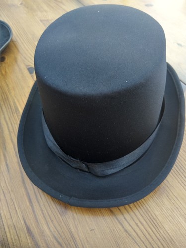 Top hat fancy - hat, ringmaster