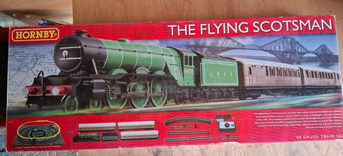Hornby flying scotsman - flying,
