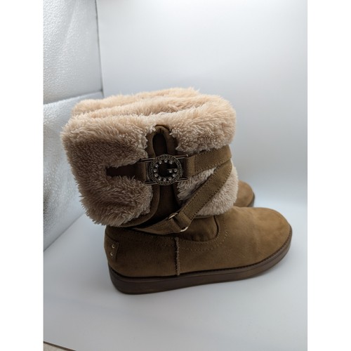 Guess aussie chestnut - g,