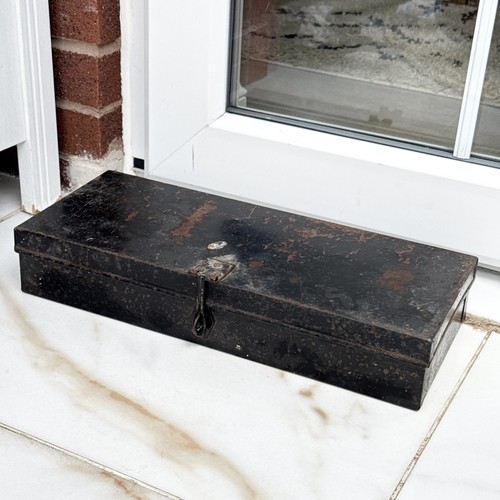 Old tray small - old,
