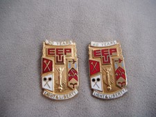 EETPU ELECTRICAL WORKERS 30 & 50 YEARS SERVICE MEMBERS TRADE UNION ENAMEL BADGES