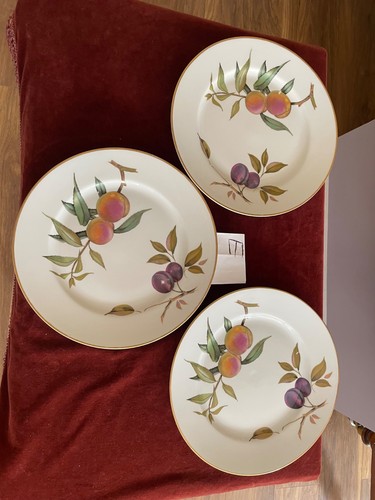 Dinner plates vintage royal - plates,