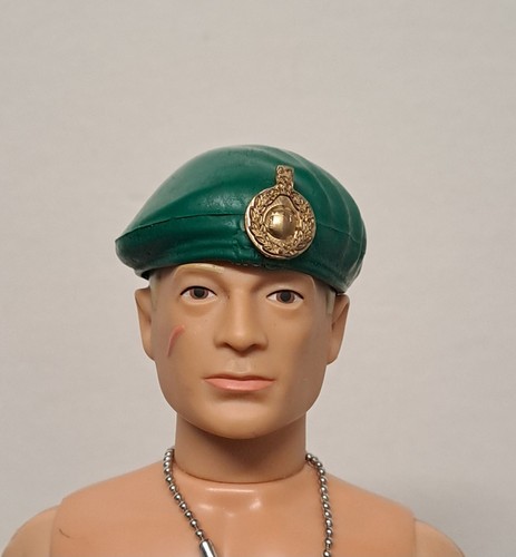Vintage action man green - action, beret