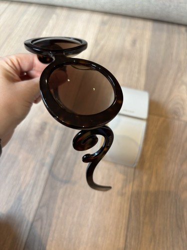 Prada sunglasses baroque swirl - baroque,