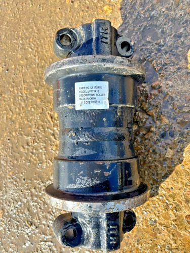 Itr bottom track roller - bottom,
