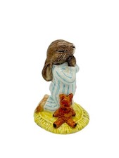 Vintage 1986 Royal Doulton  "Bedtime Bunnykins " DB 55 Figurine