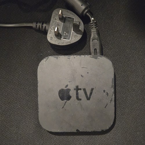 Apple 3rd gen a1469 - tv,