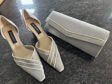 Jacques Vert -  Grey Suede