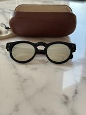 illesteva Leonard Sunglasses - Black & Silver Mirrored - 48-22-145