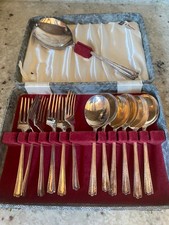 VINTAGE CASED DE MONTFORT 13