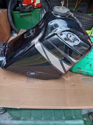 Yamaha dt125re petrol tank - dt125re,