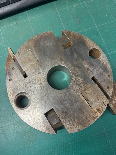 Whitehill spindle moulding