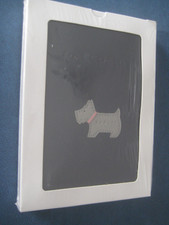 RADLEY PASSPORT HOLDER - NAVY