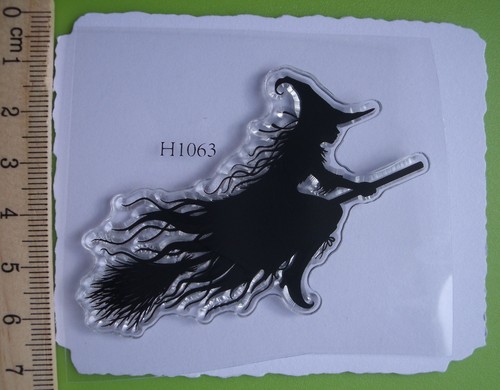 Witch broomstick silhouette - on,
