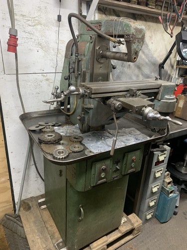 Centec milling machine - 2a,