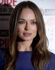SEXY LAURA HADDOCK 8x10 PHOTO