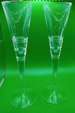 2 CRYSTAL CHAMPAGNE TOASTING