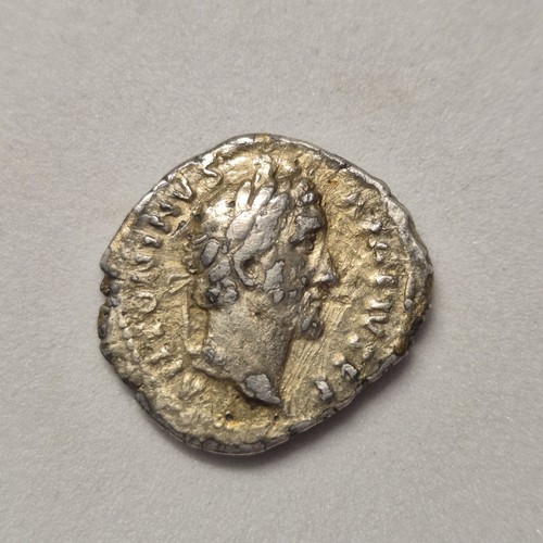 Genuine roman coin antoninus - genuine,