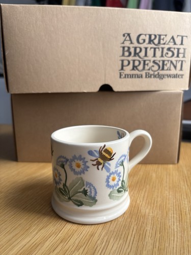 Emma bridgewater daisy - bridgewater, bee