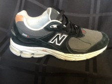 New Balance 2002R MENS 7.5D