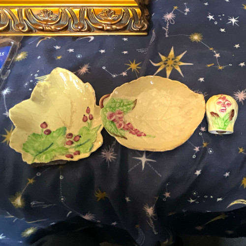 Vintage carlton ware leaf - ware, dish
