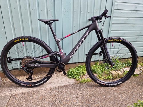 Scott spark team 2025 - rc,
