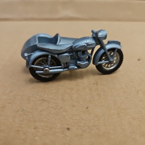 Matchbox lesney triumph t110 - lesney,