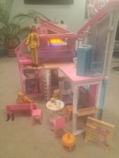 Barbie Malibu House with